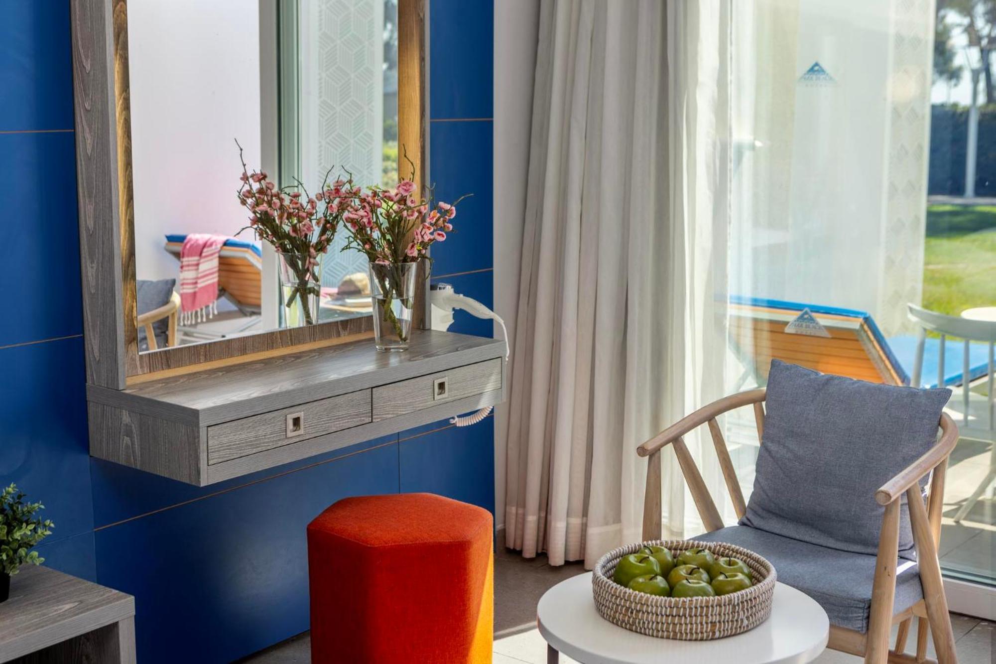 Park Beach Hotel Limassol Quarto foto
